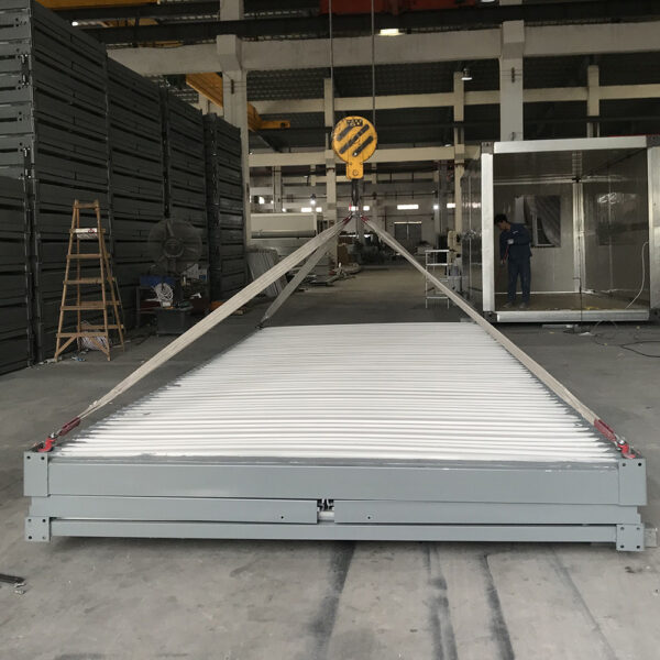Container in ein 14m² Faltmodul verwandelt – Bild 2